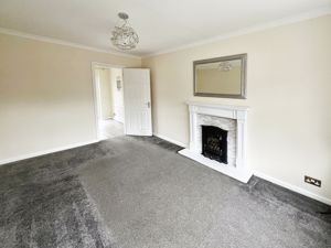 Lounge- click for photo gallery